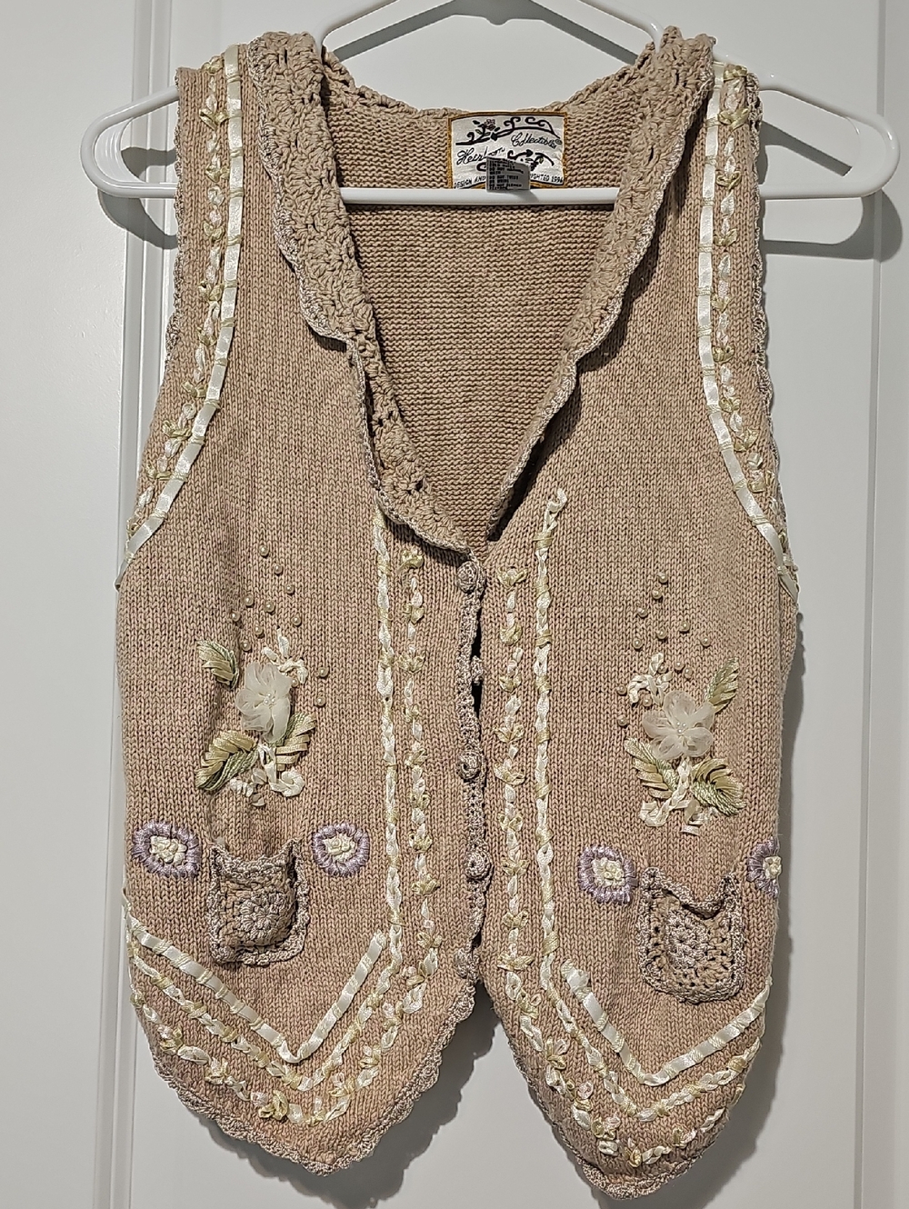 Heirloom Collectibles Beige Knit Vest